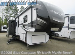 New 2021 Keystone Avalanche 378BH available in Longs, South Carolina