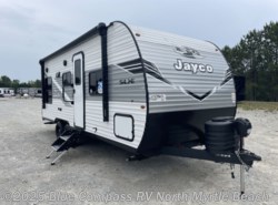 New 2025 Jayco Jay Flight SLX 210QB available in Longs, South Carolina
