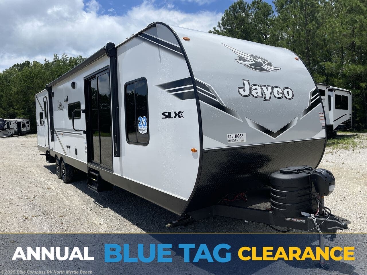 New 2026 Jayco Jay Flight SLX 380DQS available in Longs, South Carolina