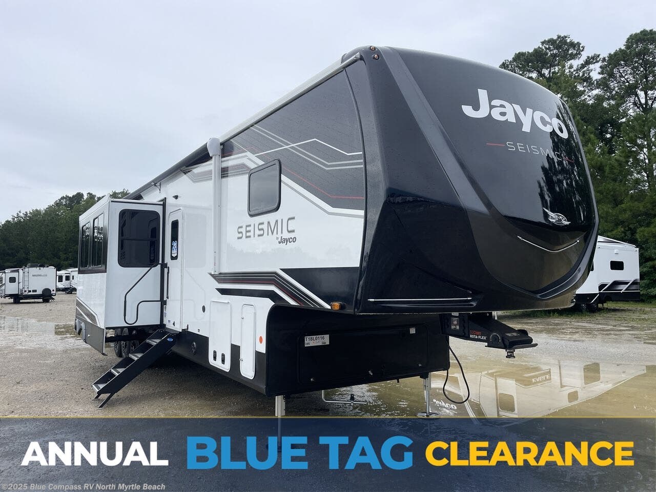 New 2026 Jayco Seismic 395 available in Longs, South Carolina