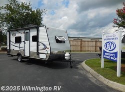 Used 2016 Coachmen Viking 17FQ available in Wilmington, North Carolina