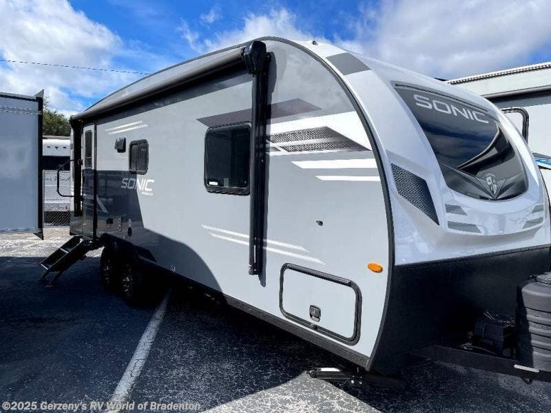 New 2024 Venture RV Sonic SN231VRL available in Bradenton, Florida