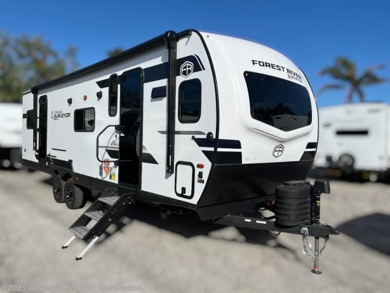 New 2025 Forest River Grand Surveyor 275FKBS available in Bradenton, Florida