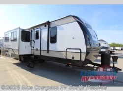 New 2020 Cruiser RV Radiance Ultra Lite 32BH available in Houston, Texas
