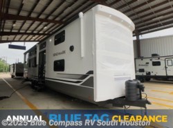 New 2025 Alliance RV Benchmark 44LFT available in Alvin, Texas