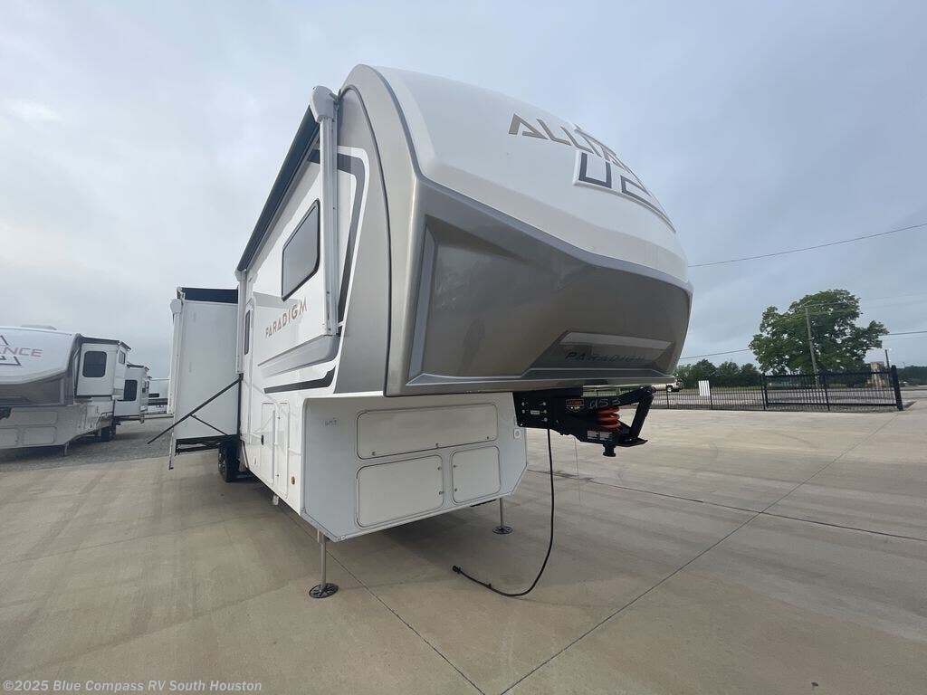 New 2025 Alliance RV Paradigm 395DS available in Alvin, Texas