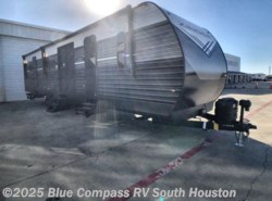 New 2026 CrossRoads Zinger 390DB available in Alvin, Texas