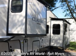 New 2019 Forest River Flagstaff available in Fort Myers, Florida