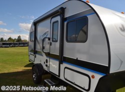 New 2018 Jayco Hummingbird 17FD available in Smyrna, Delaware