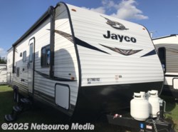 New 2019 Jayco Jay Flight SLX 294QBS available in Smyrna, Delaware
