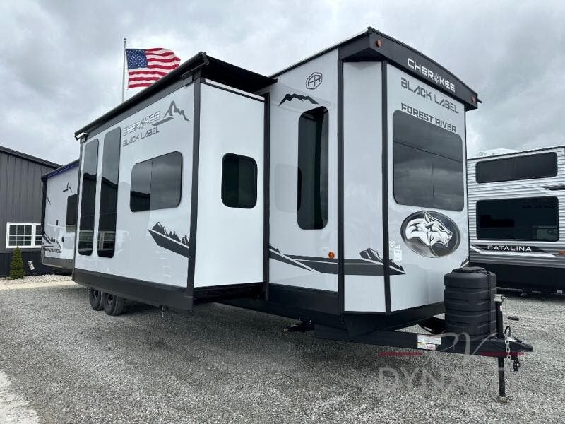 New 2026 Forest River Cherokee Timberwolf Black Label 39NABL available in Bunker Hill, Indiana