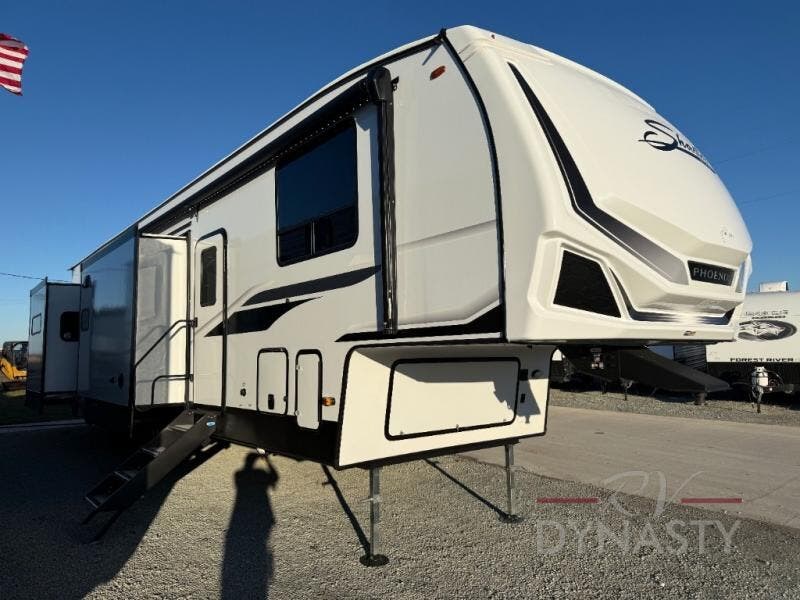 New 2026 Shasta Phoenix 370BAF available in Bunker Hill, Indiana