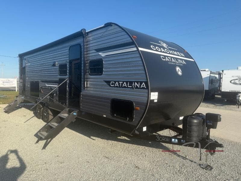 New 2026 Coachmen Catalina Legacy Edition 273DBHCK available in Bunker Hill, Indiana