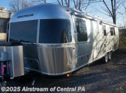 New 2018 Airstream Classic 33FB Twin available in Duncansville, Pennsylvania