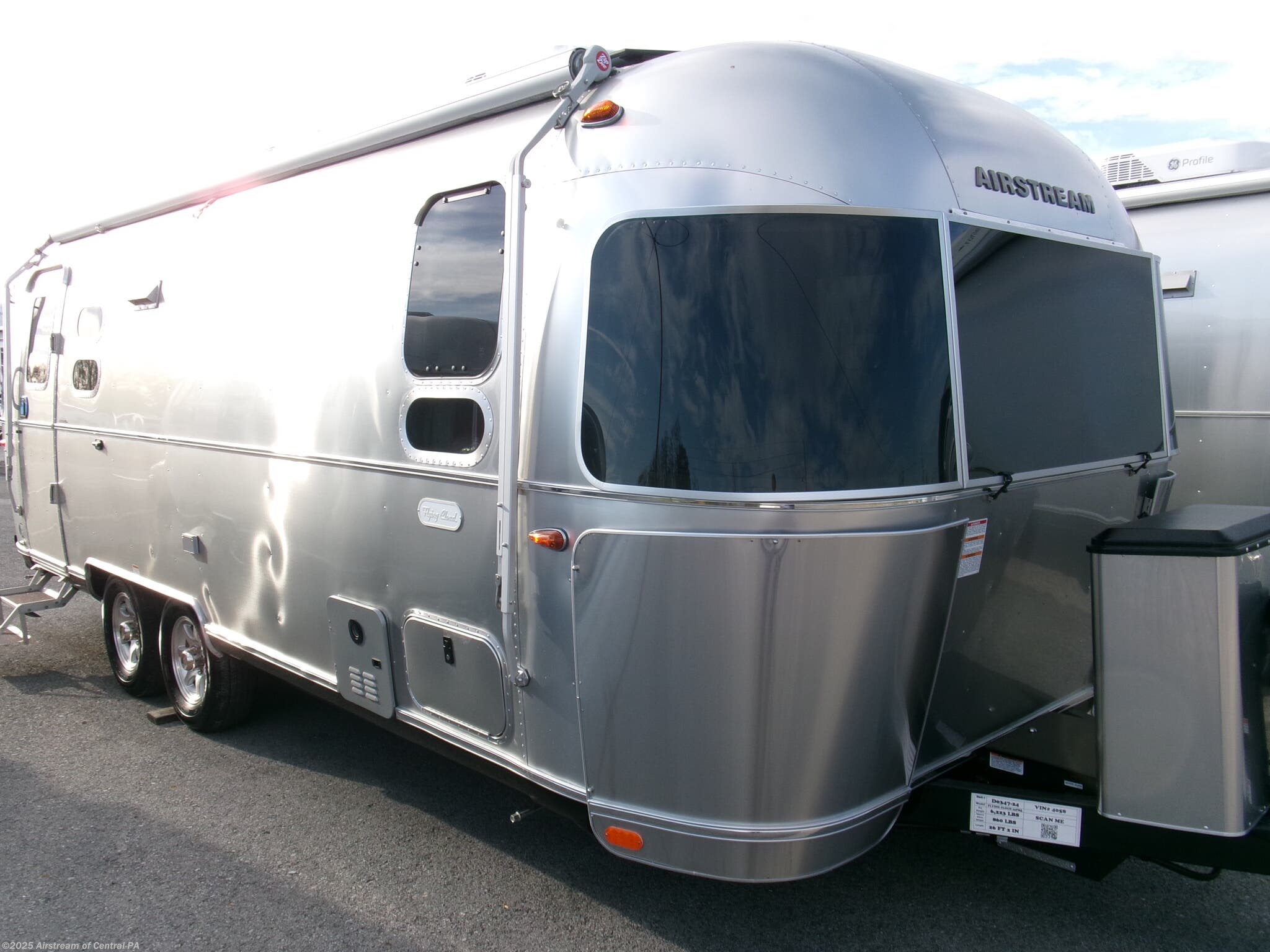 New 2025 Airstream Flying Cloud 25FB available in Duncansville, Pennsylvania