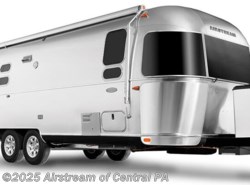 New 2026 Airstream Flying Cloud 30FBT available in Duncansville, Pennsylvania