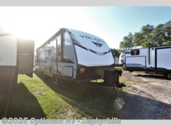 New 2021 CrossRoads Volante 29RB available in Zephyrhills, Florida