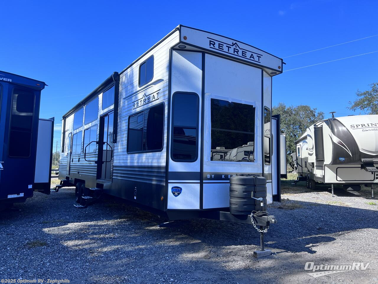 New 2025 Keystone Retreat 391CLDL available in Zephyrhills, Florida