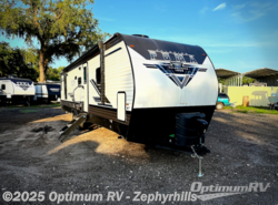 Used 2023 Palomino Puma 32RBFQ available in Zephyrhills, Florida