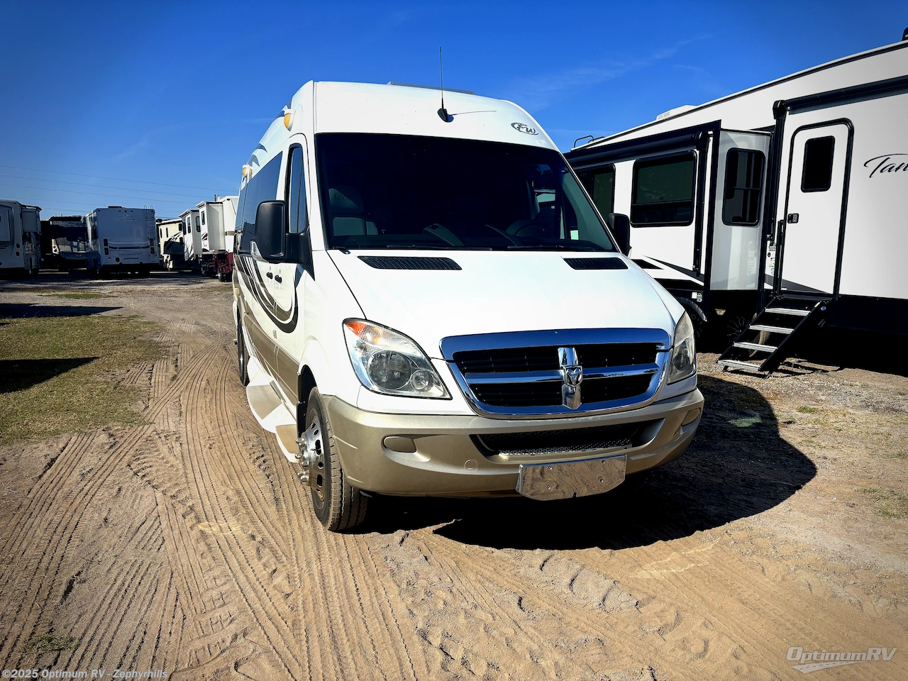 Used 2010 Four Winds Ventura 170S available in Zephyrhills, Florida