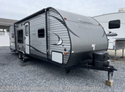 Used 2017 Coachmen Catalina 273BH available in Clayton, Delaware