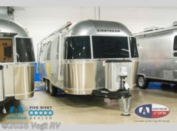 New 2019 Airstream International Signature 23FB available in Fort Worth, Texas