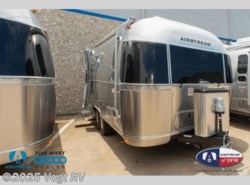 New 2020 Airstream Flying Cloud 25 Twin available in Fort Worth, Texas