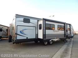 Used 2019 Coachmen Catalina Legacy Edition 313DBDSCK available in Clovis, California