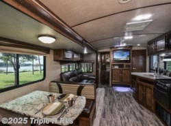 New 2019 Cruiser RV Radiance Ultra Lite R-30DS available in Haleyville, Alabama