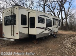 Used 2017 Palomino Columbus Compass 377MBC available in Viola, Kansas