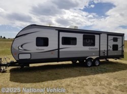 Used 2017 Coachmen Catalina SBX 321BHDSCK available in Hillsdale, Wyoming
