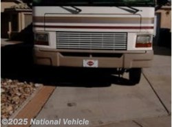 Used 2001 Fleetwood Bounder 31W available in Bullhead City, Arizona
