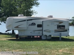 Used 2011 Forest River Silverback 29RE available in Merriam, Kansas