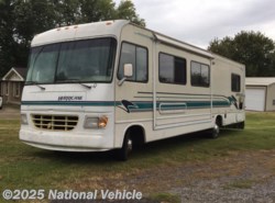 Used 1997 Thor Motor Coach Four Winds Hurricane 33SL available in Grapeland, Texas