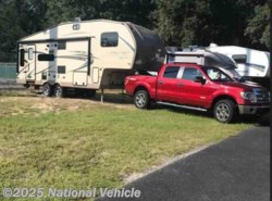 Used 2016 Forest River Flagstaff Classic Super Lite 8524RLWS available in Ocala, Florida