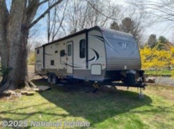 Used 2017 Keystone Hideout Luxury 29BKS available in Orange, Connecticut