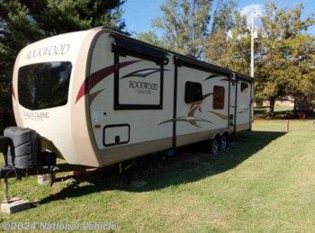 Used 2017 Forest River Rockwood Signature Ultra Lite 8326BHS available in Munfordville, Kentucky