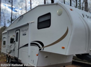Used 2011 Forest River Flagstaff Classic Super Lite 8528BHSS available in Ruther Glen, Virginia