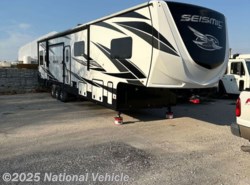 Used 2020 Jayco Seismic 4113 available in Liberty, Missouri