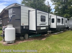 Used 2020 Palomino Puma Destination 39DBT available in Lake Waccamaw, North Carolina
