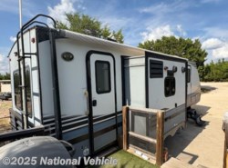 Used 2017 Forest River Surveyor 265RLDS available in Copperas Cove, Texas