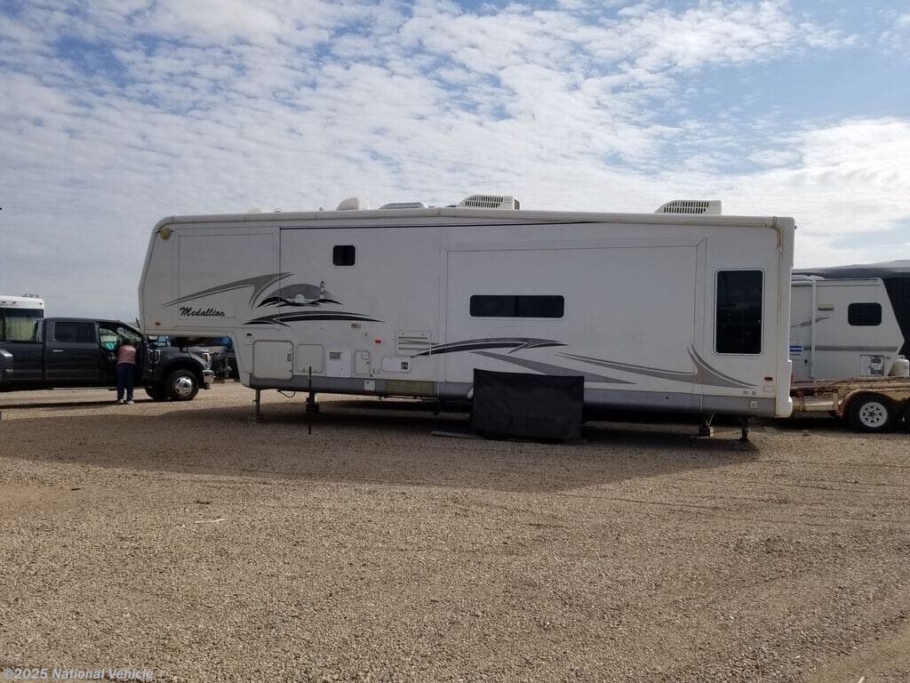 Used 2007 McKenzie Medallion 355SKT available in Rapid City, South Dakota