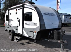 Used 2017 Starcraft Satellite available in Jacksonville, Florida