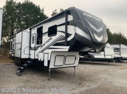 New 2021 Keystone Raptor 423 available in Jacksonville, Florida