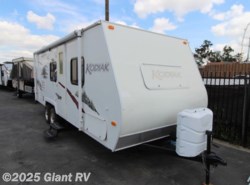 Used 2010 Dutchmen Kodiak available in Downey, California