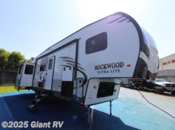 New 2020 Forest River Rockwood Ultra Lite LF2898KSC available in Downey, California