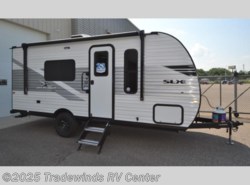 New 2026 Jayco Jay Flight SLX 175FQ available in Clio, Michigan