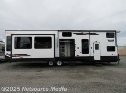 New 2020 Forest River Wildwood 42DL available in Puyallup, Washington