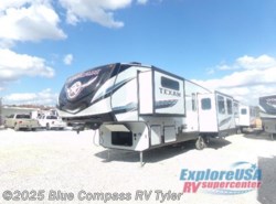 New 2021 CrossRoads Texan TX326RK available in Tyler, Texas