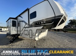 New 2026 Dutchmen Voltage V-Series 3850 available in Tyler, Texas